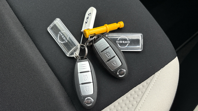 Nissan Micra 1.0 IG-T 92 Tekna 5dr Petrol Hatchback